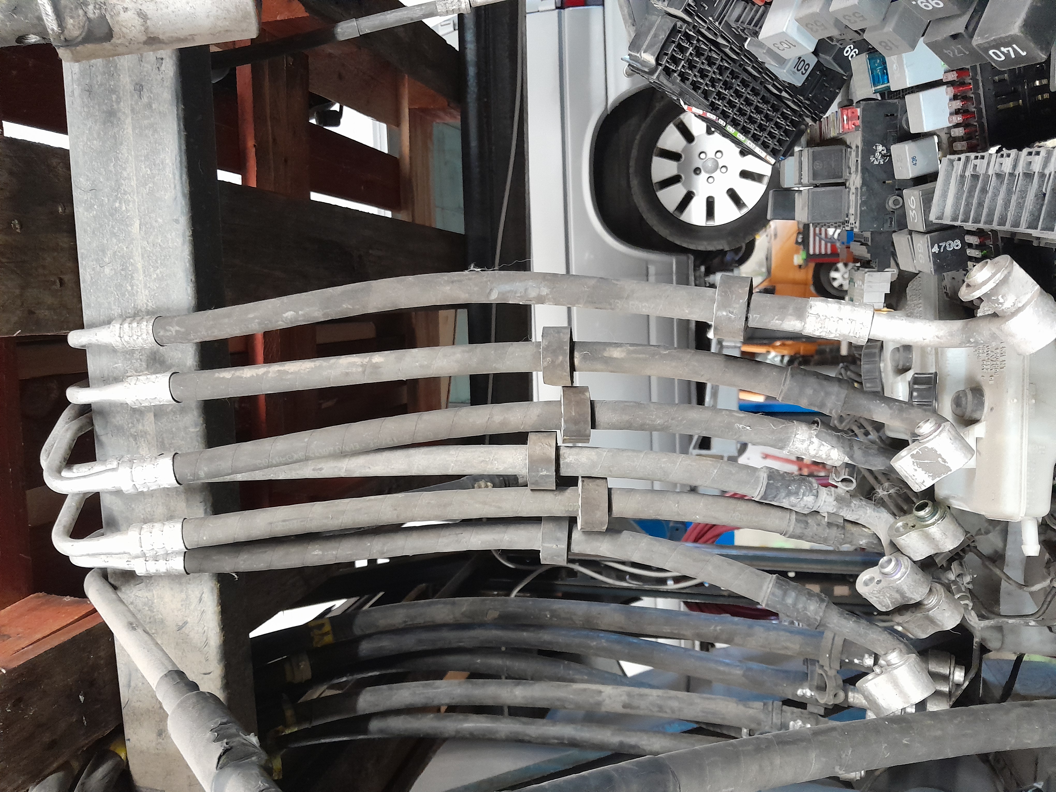 Vw T4 Klimaleitungen verschiedene Ausführungen 