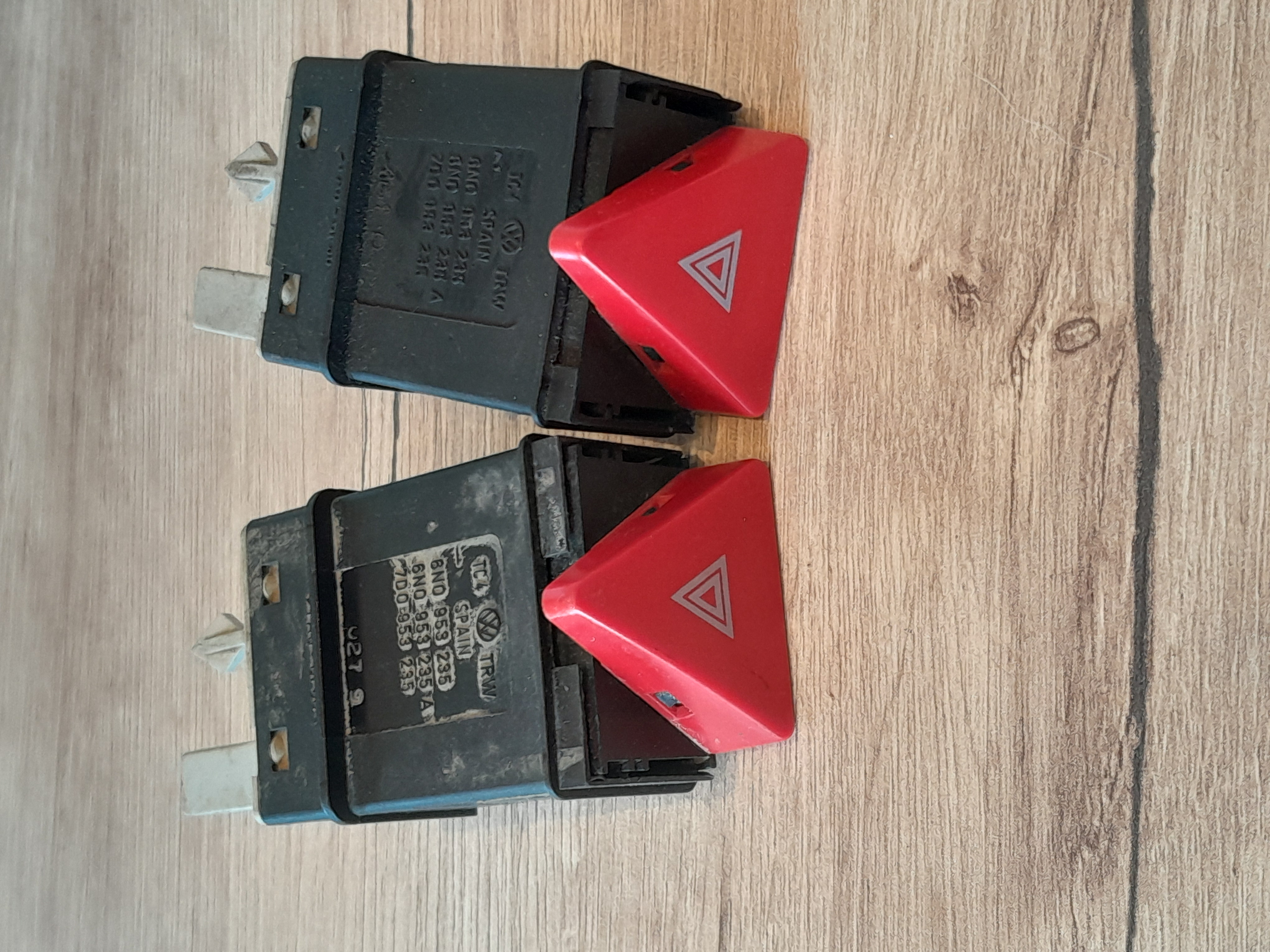 Vw T4 Warnblinkschalter 7Polig 